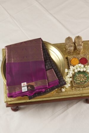 kodi kattam rett pattu border ( forest green , plum purple )