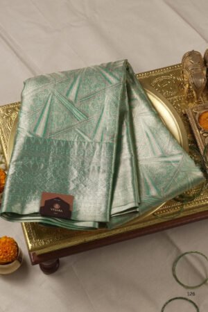Rajanigandha Silks-Glossy Green