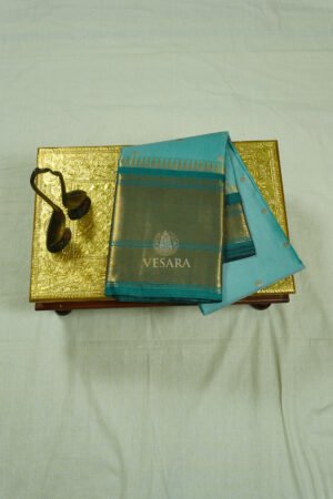 Temple Boarder Gadwal - Aqua Blue and Peacock Green
