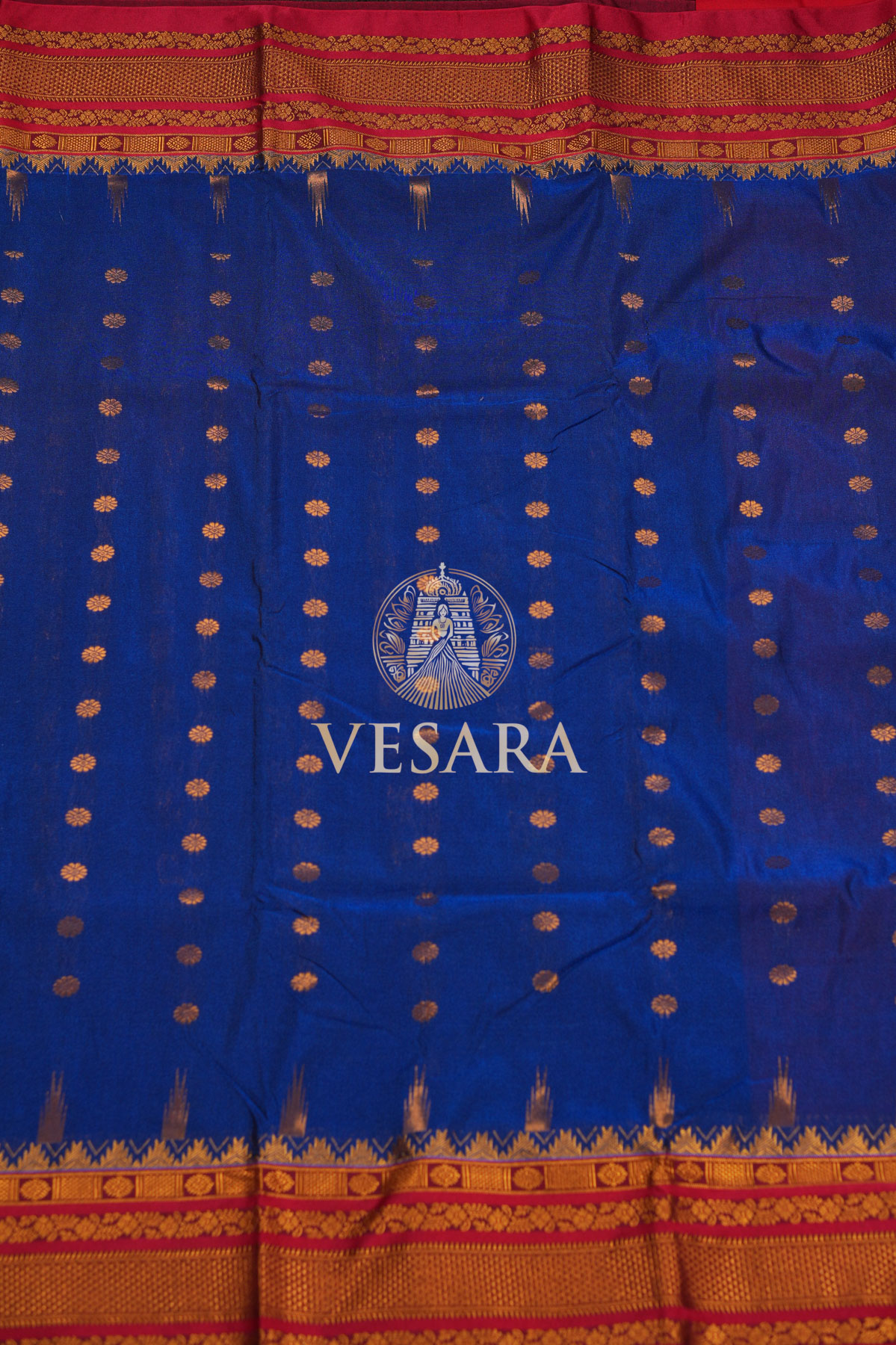 Ilkal Buttas Royal Blue and Red - Image 4